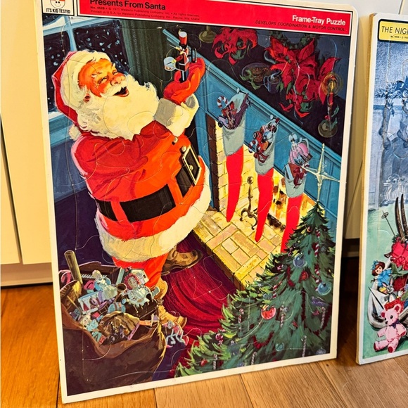 Vintage 1965, 1970, 1971 Whitman Christmas frame tray puzzles - Picture 2 of 6